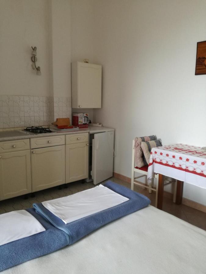 Apartmani Ana Novi V. - Studio Novi Vinodolski Eksteriør billede
