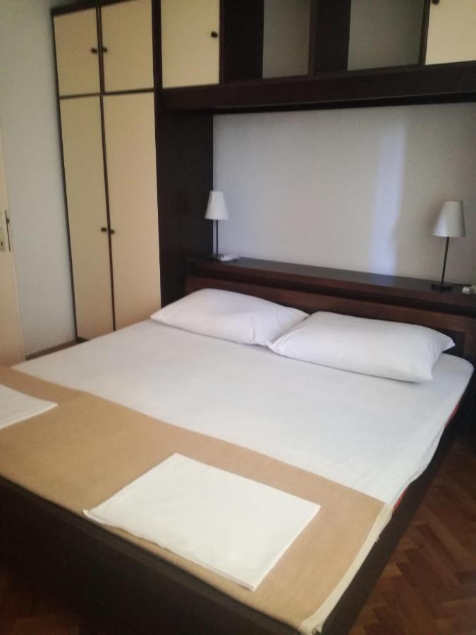 Apartmani Ana Novi V. - Studio Novi Vinodolski Eksteriør billede