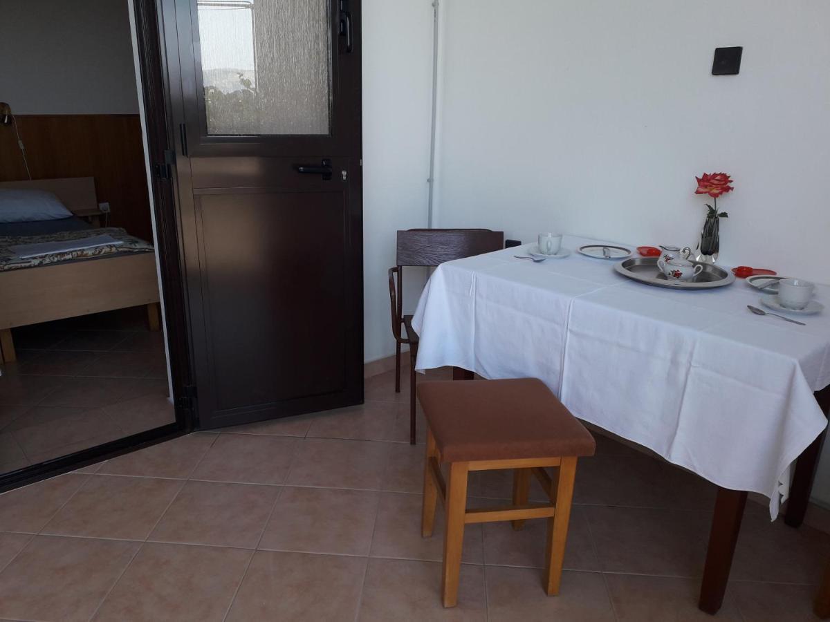 Apartmani Ana Novi V. - Studio Novi Vinodolski Eksteriør billede