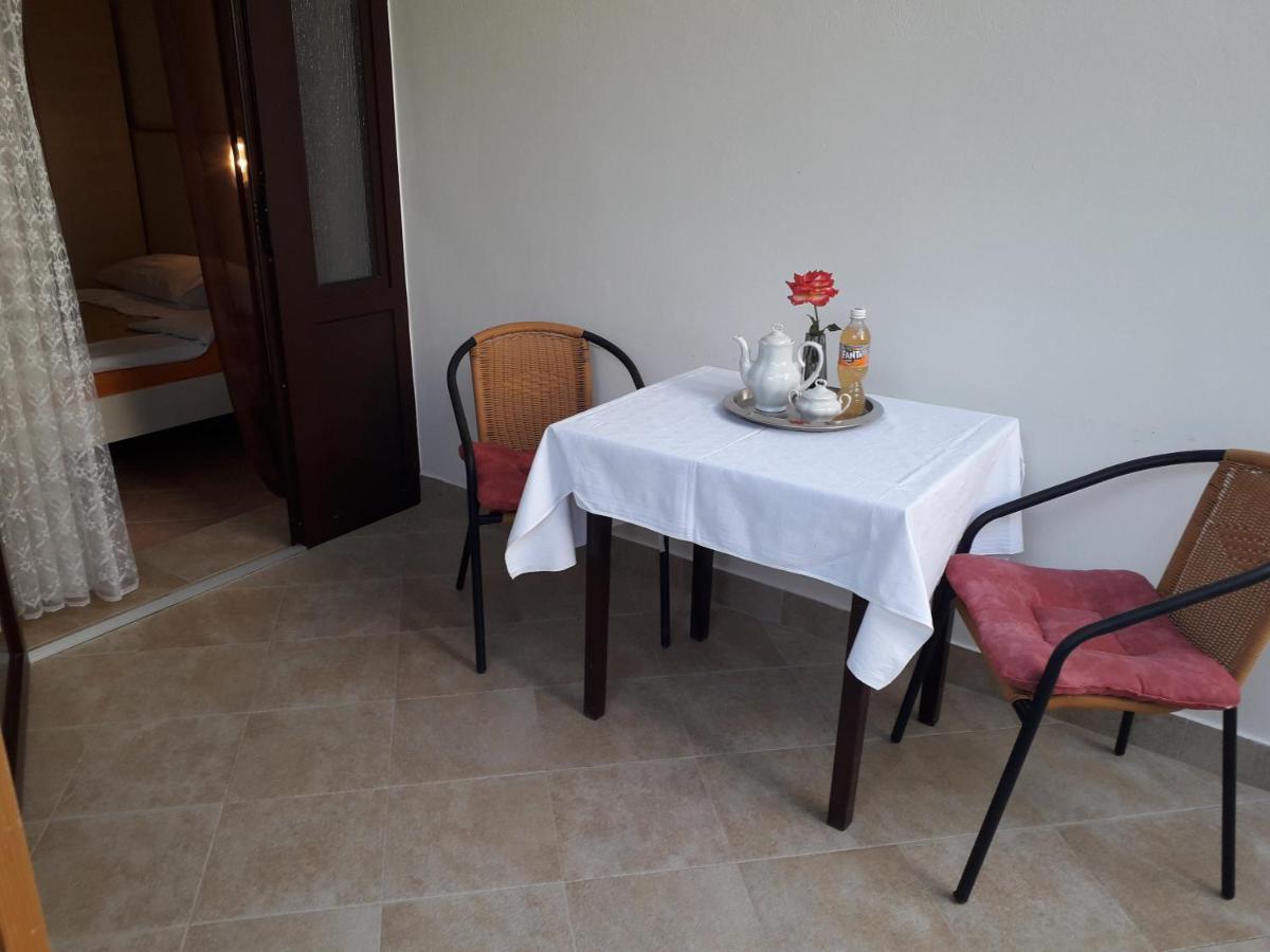 Apartmani Ana Novi V. - Studio Novi Vinodolski Eksteriør billede
