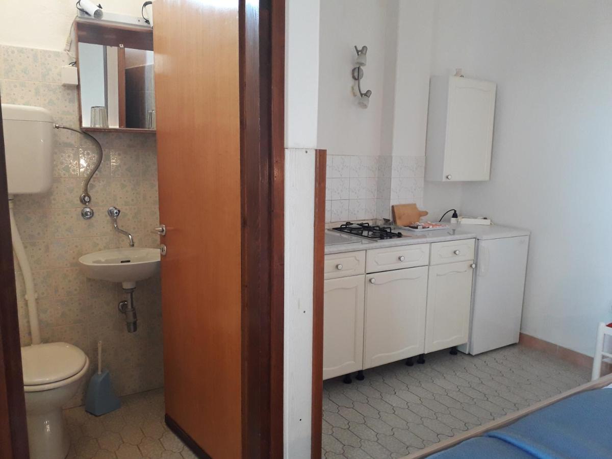 Apartmani Ana Novi V. - Studio Novi Vinodolski Eksteriør billede